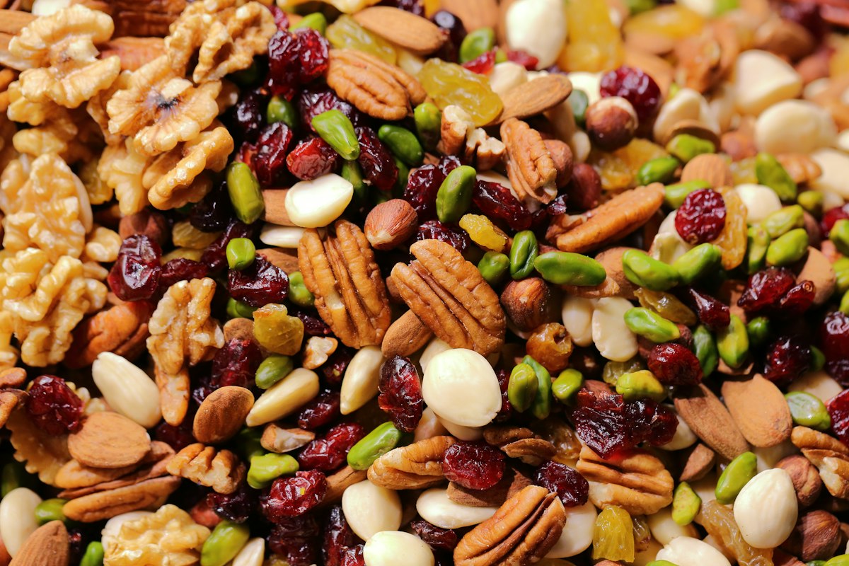 Sarah Chen, Nutrition Editor